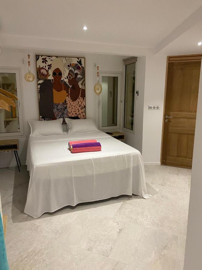 Les Appart Villa Sunbay Caraibes Avec Piscine Privative Vue Mer Et Montagne Le François 外观 照片