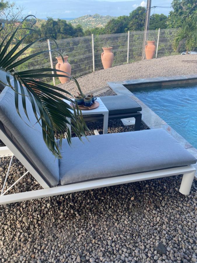Les Appart Villa Sunbay Caraibes Avec Piscine Privative Vue Mer Et Montagne Le François 外观 照片