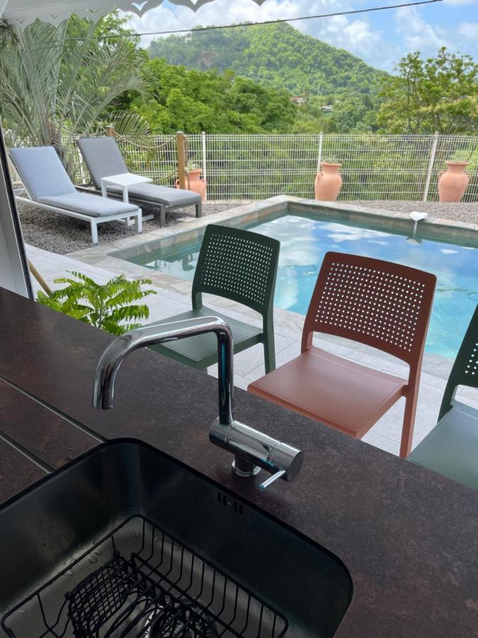 Les Appart Villa Sunbay Caraibes Avec Piscine Privative Vue Mer Et Montagne Le François 外观 照片