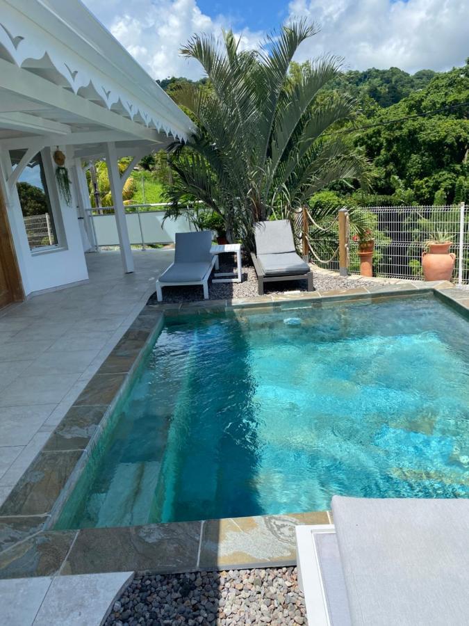 Les Appart Villa Sunbay Caraibes Avec Piscine Privative Vue Mer Et Montagne Le François 外观 照片