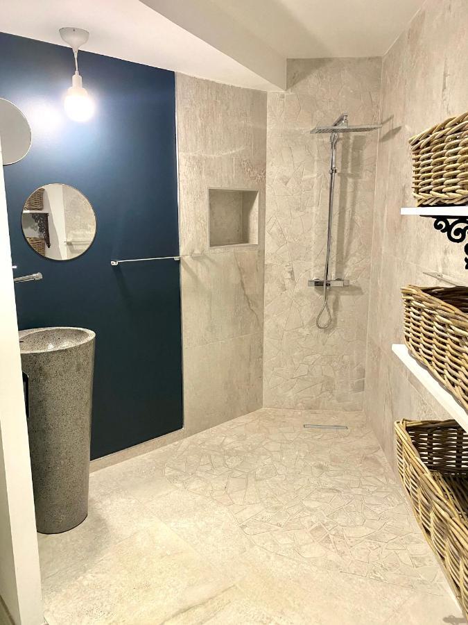Les Appart Villa Sunbay Caraibes Avec Piscine Privative Vue Mer Et Montagne Le François 外观 照片