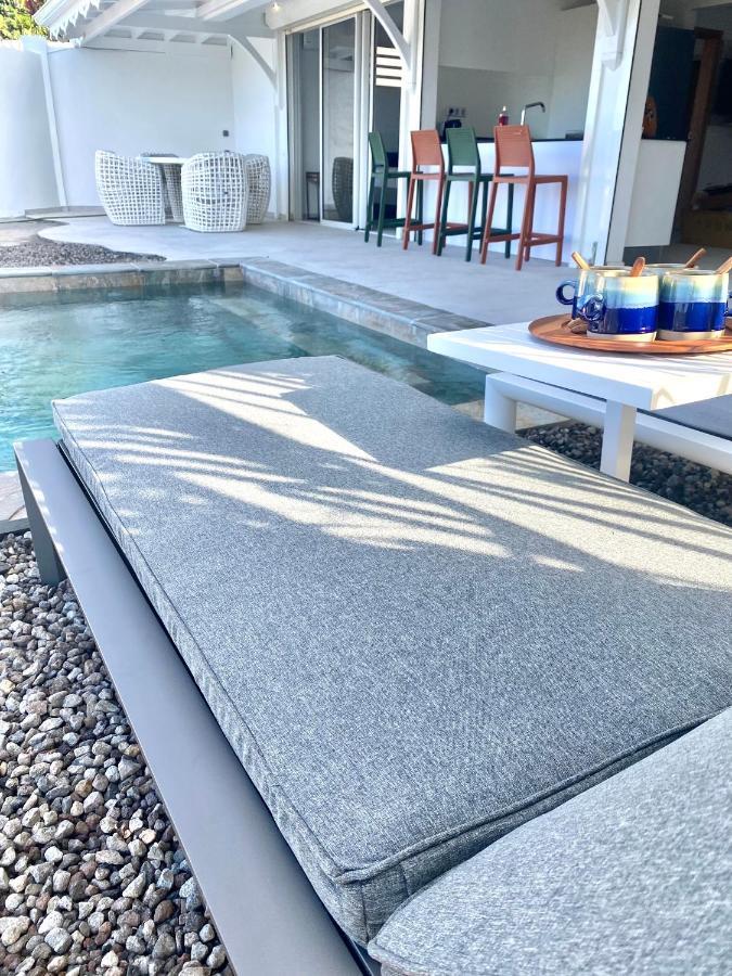 Les Appart Villa Sunbay Caraibes Avec Piscine Privative Vue Mer Et Montagne Le François 外观 照片