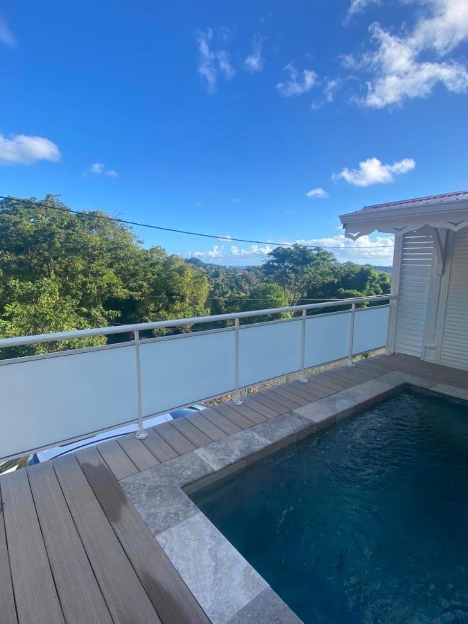 Les Appart Villa Sunbay Caraibes Avec Piscine Privative Vue Mer Et Montagne Le François 外观 照片